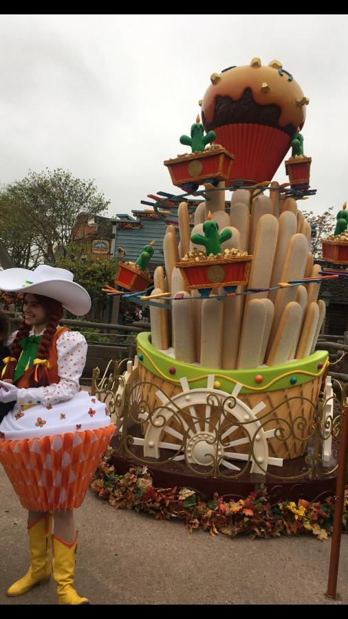F&B'S Garden 10 Min Disneyland Paris Montry Exterior photo