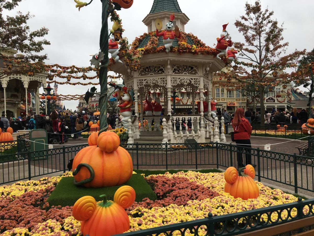 F&B'S Garden 10 Min Disneyland Paris Montry Exterior photo